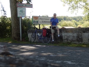 Entering the Dordogne