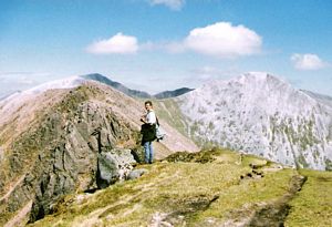 Approaching Stob Ban from the West