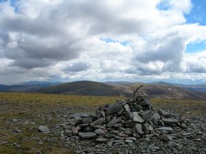 An Sgarsoch as seen from Carn an Fhidhleir