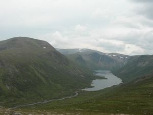 Beinn Mheadhoin & Loch Avon