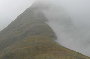 The final approach up Ladhar Bheinn