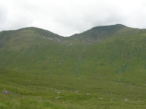 Sgurr Beag and Sgurr Mor from the top of the pass