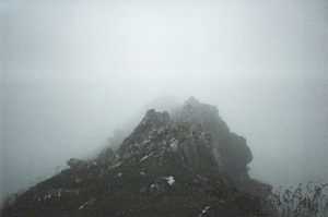 The narrow ridge from Aonach Air Chrith to Maol Chinn-dearg