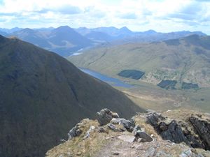 Narrow part of the ridge between Aonach air Chrith and Maol Chinn-Dearg