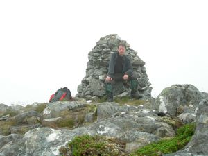 The impressive cairn...